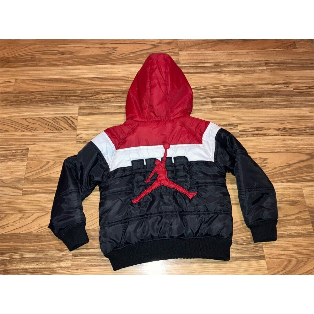 Nike Air Jordan Puffer Jacket with Hood, Youth Small Insulated,‎ Full Zip